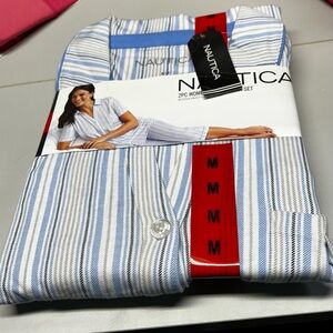 Nautica Women's Blue and White Sleepwear Set